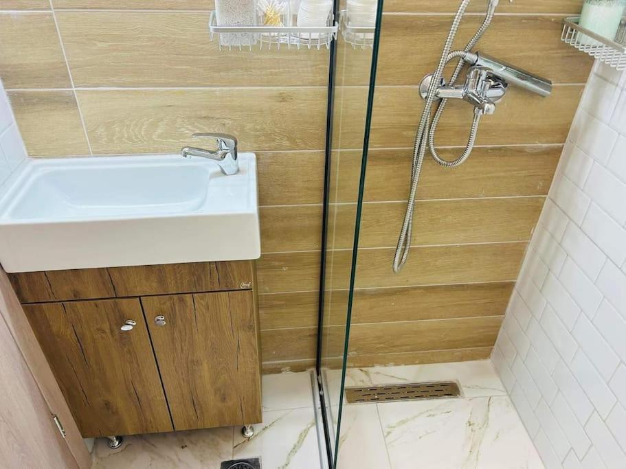 סלוניקי Luxury No4 Apartment In Ladadika מראה חיצוני תמונה