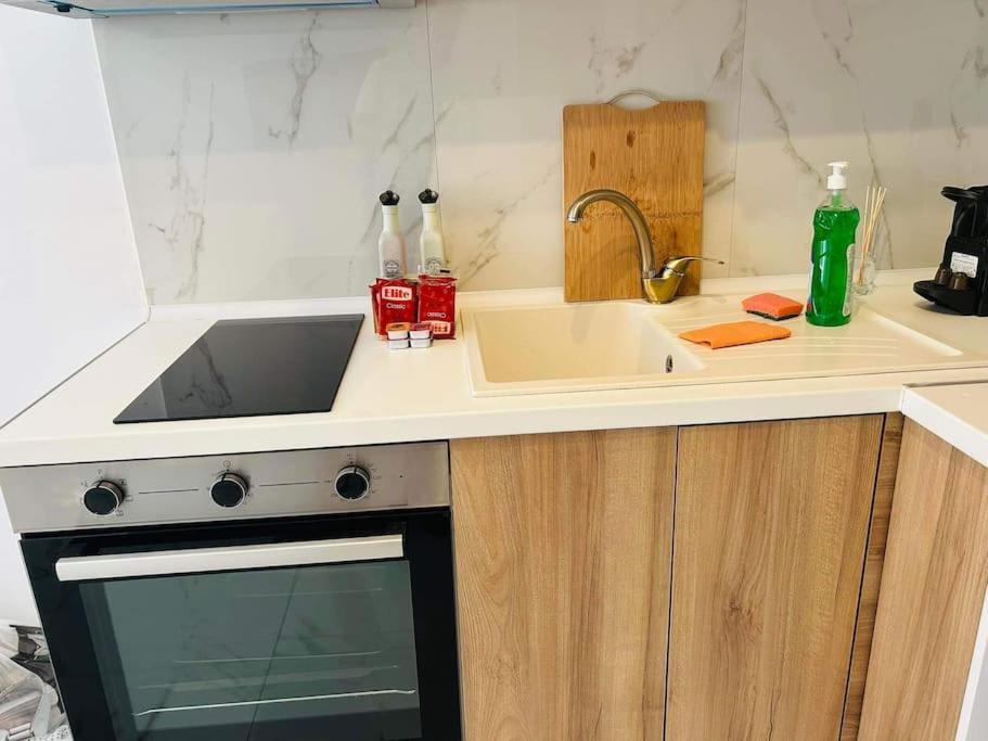 סלוניקי Luxury No4 Apartment In Ladadika מראה חיצוני תמונה